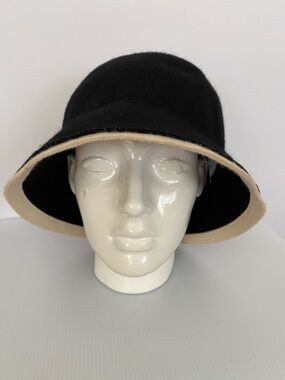 Reversible Black and Cream Wool Cloche Hat - Women's Accessory